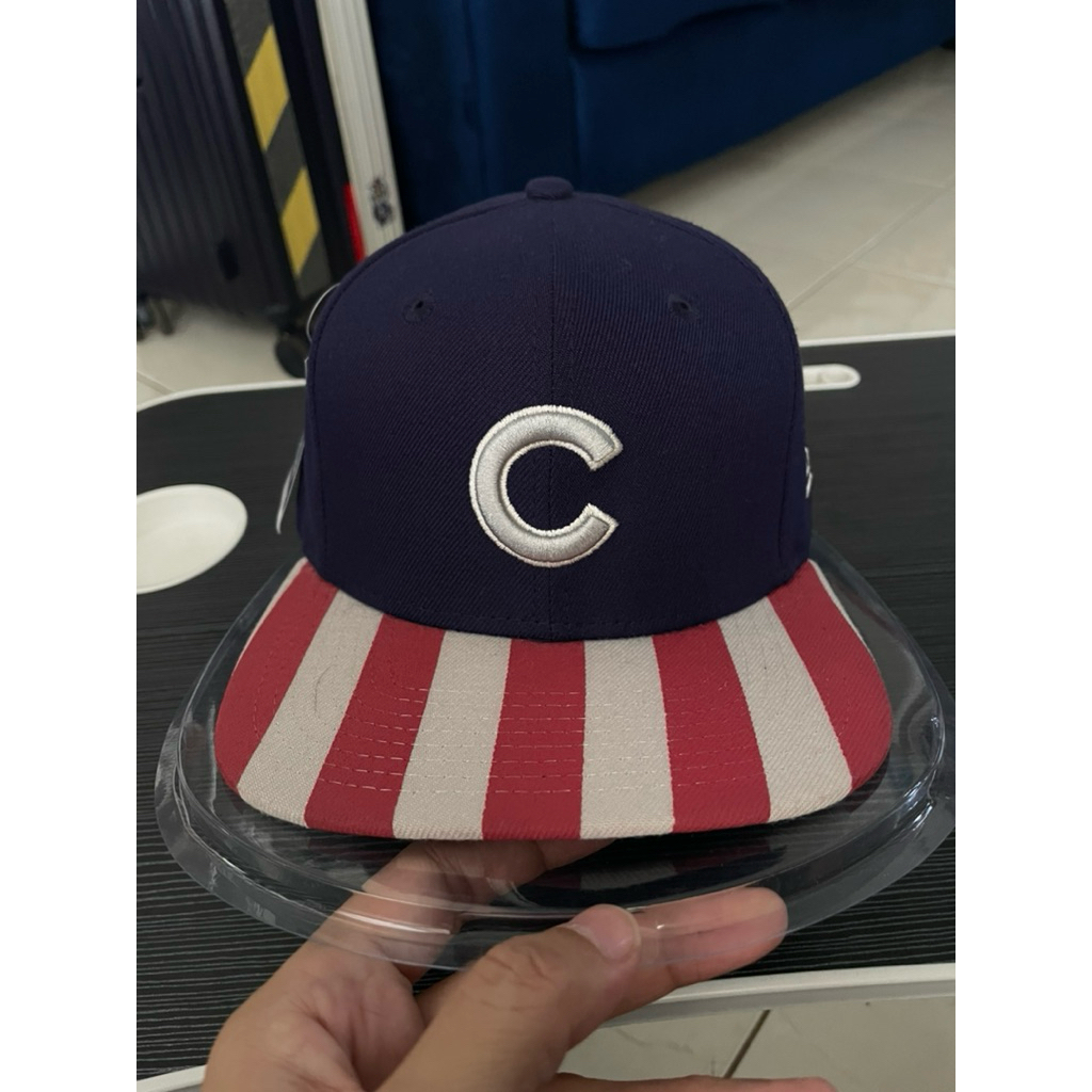 Topi snapback New era x MLB Chicago Second