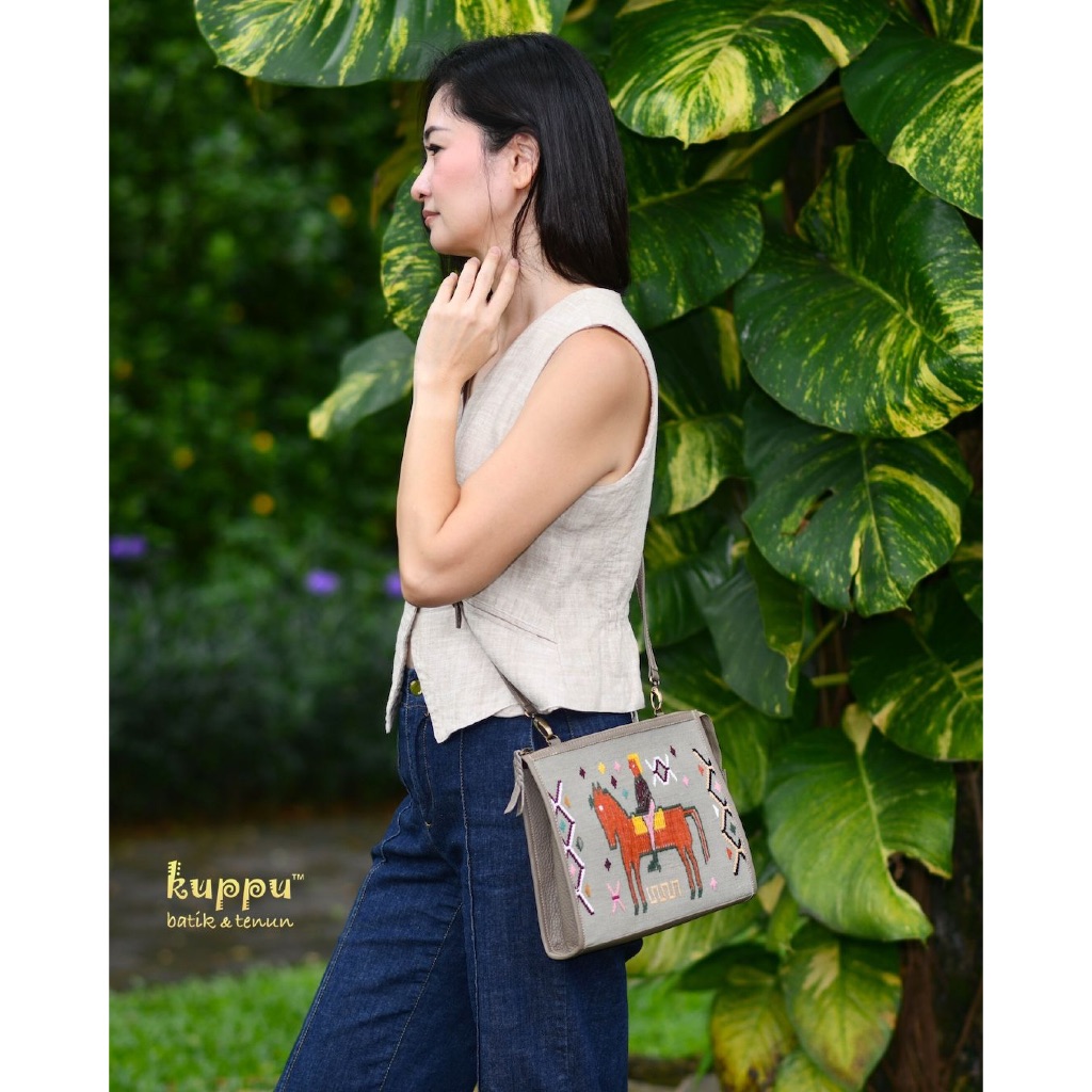 Lady Pouch tenun Buna Arae, NTT (02)