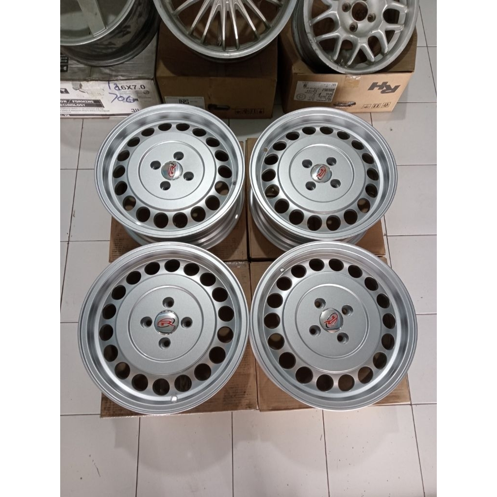 velg HTL ring 15×6,5in et40 pcd 4×100
