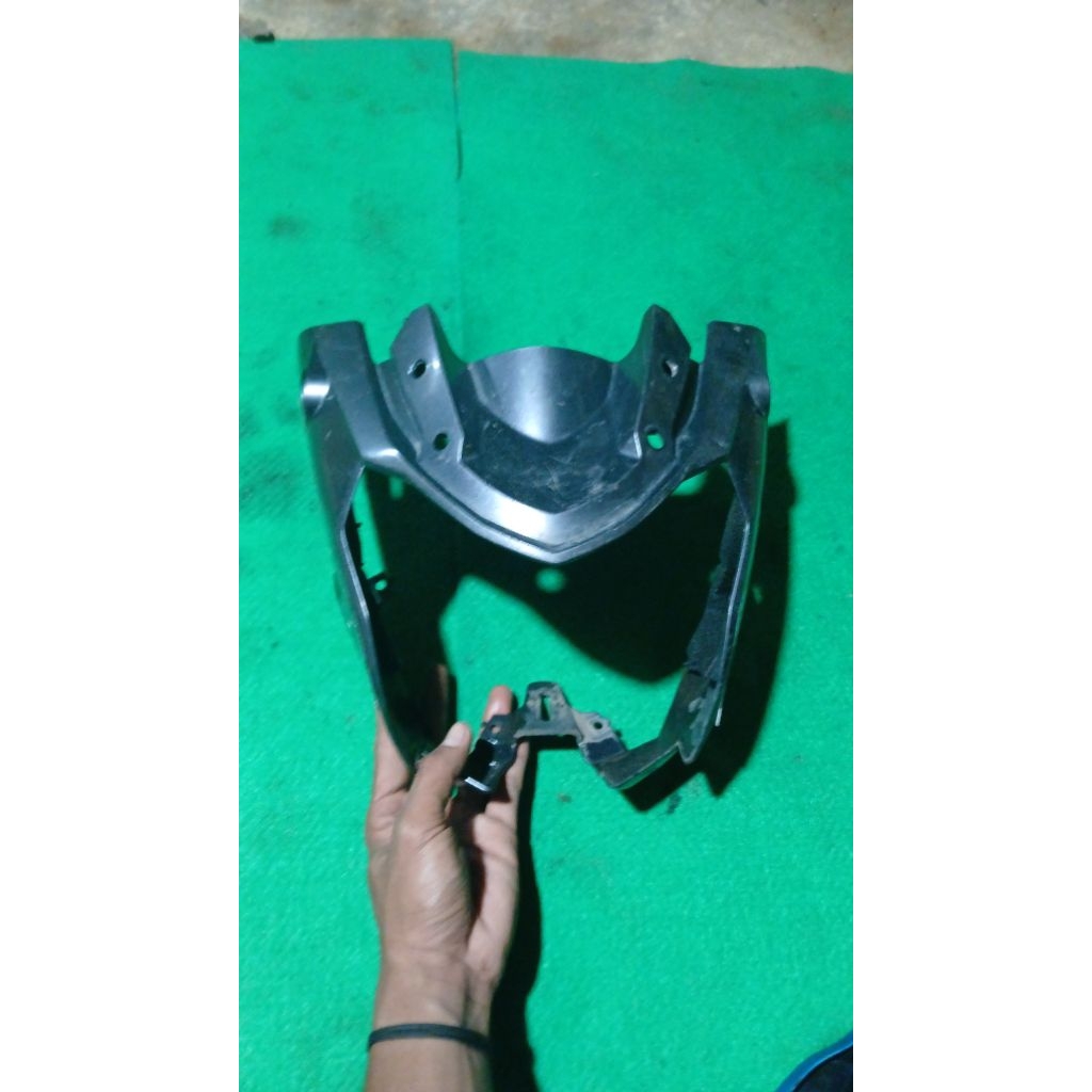 BATOK LAMPU DEPAN yamaha VIXION NVL 2014 ORI SECOND