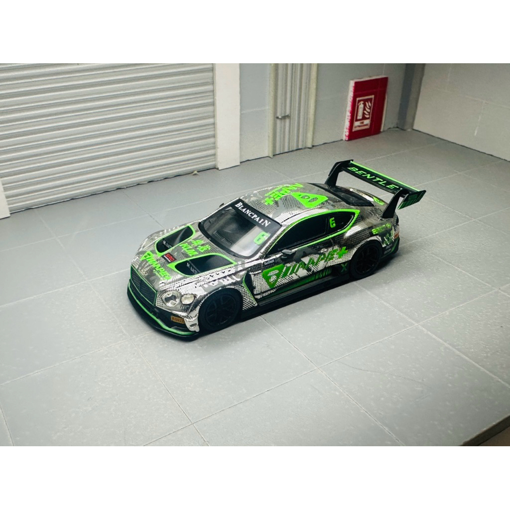 Mini GT Bentley Aape pesanan om imam