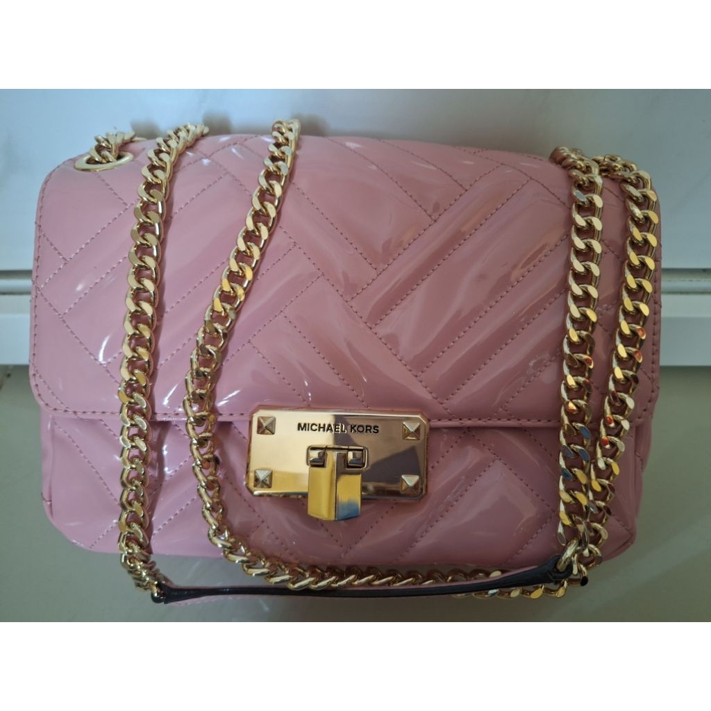 MK peyton medium shoulder flap bag