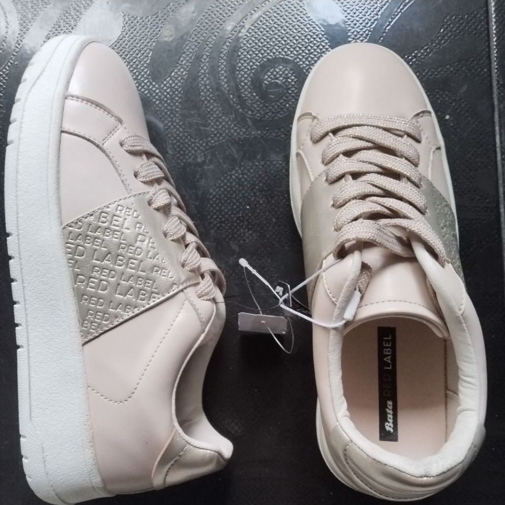 (NEW) SALE Sepatu BATA Red Label Full Box