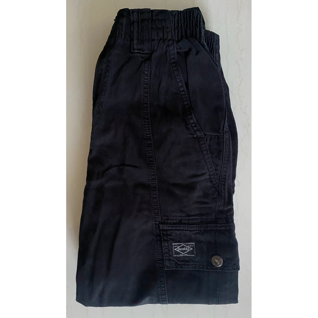 PRELOVED Cargo Bershka