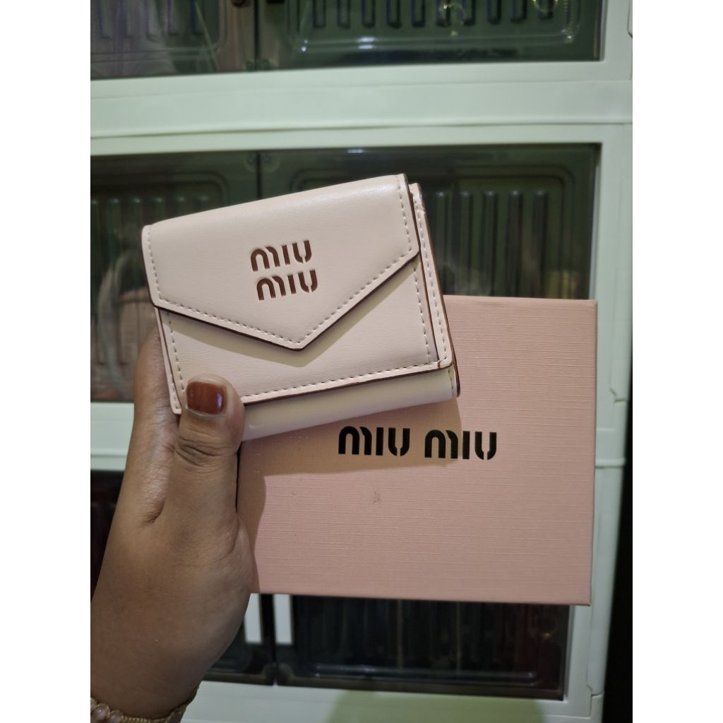 DOMPET MIU MIU LIKE ORI 1:1