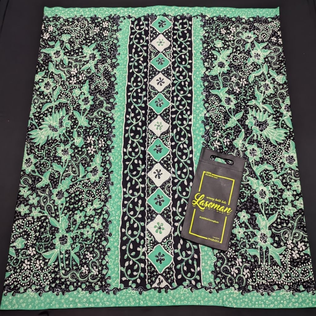 Laseman : Tri Warna Jumbo | Sarung Batik Tulis Lasem
