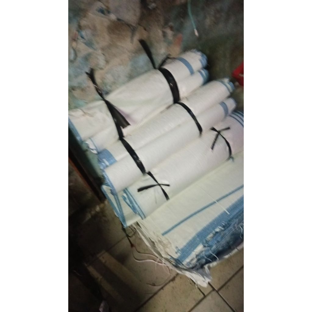 karung bekas 50kg isi 10 pcs