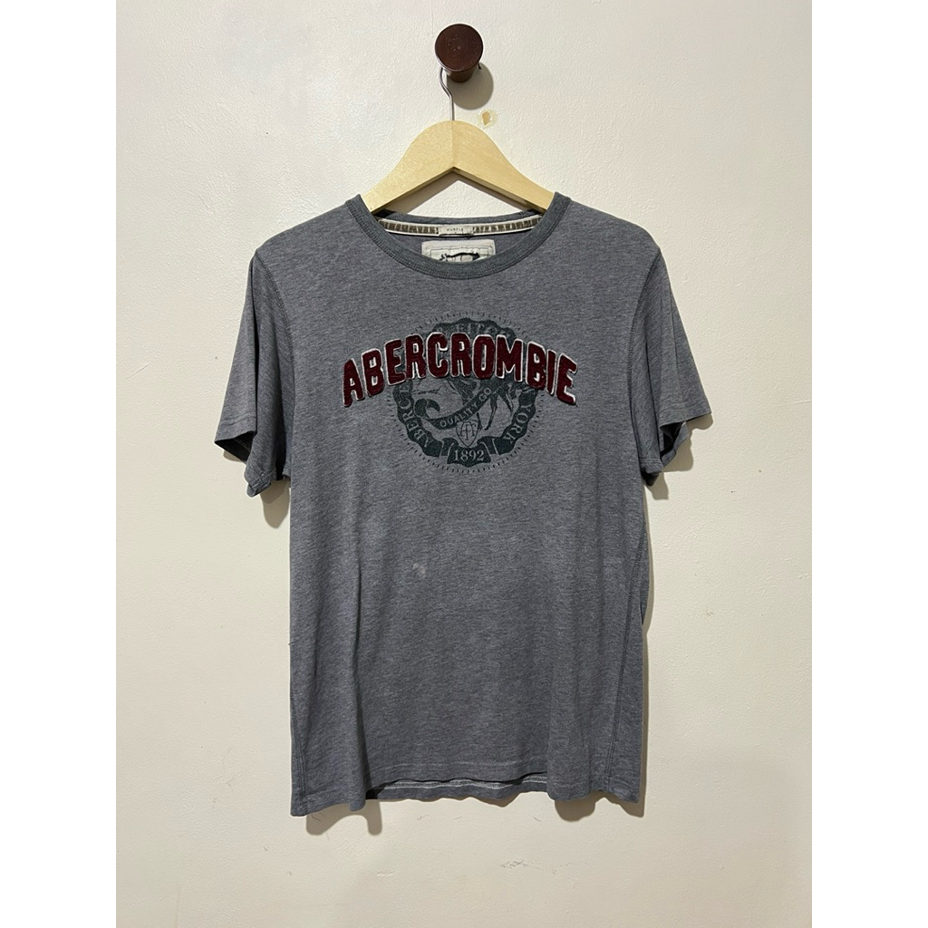 preloved ABERCROMBIE grey muscle t-shirt top kaos abu