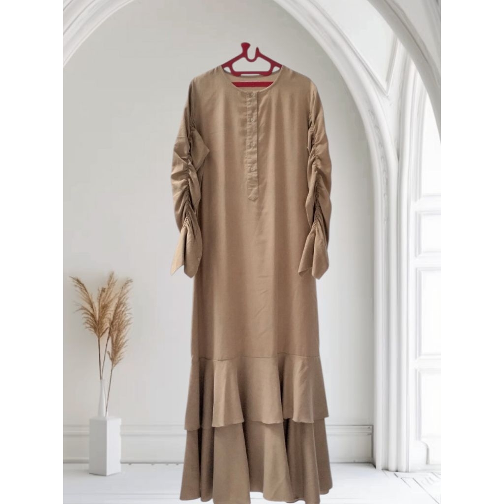 Tanisha dress restu anggraini