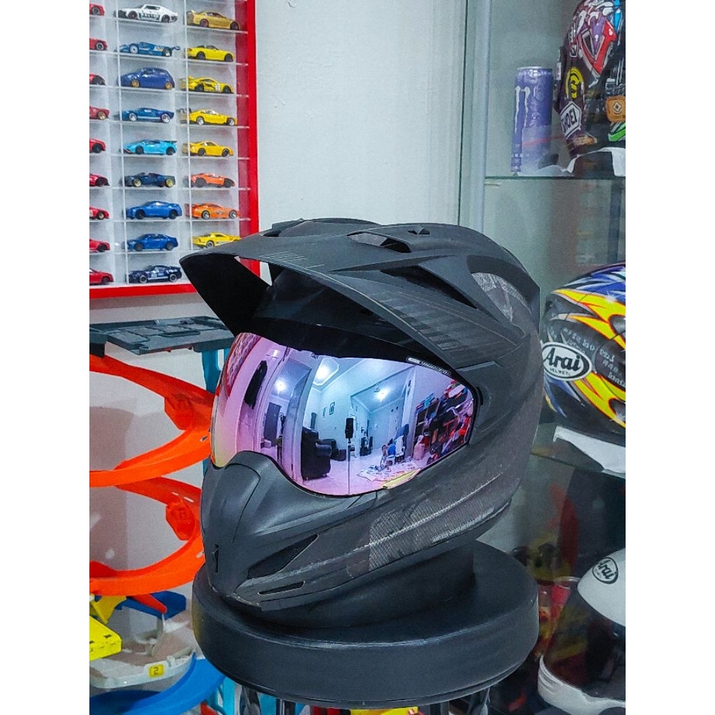 Helm ICON VARIANT BATTLESCAR