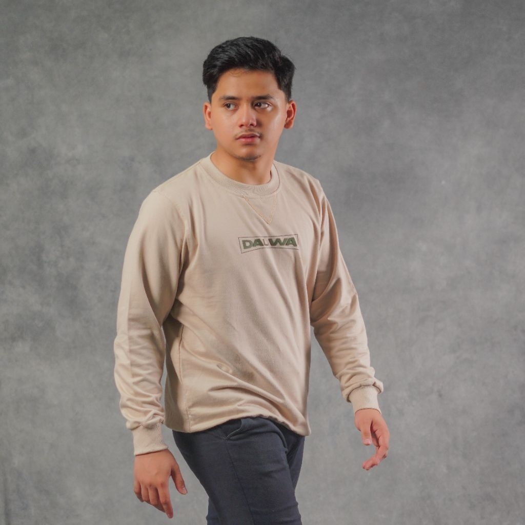 SWEATER DALWA ADEM LEMBUT JAKET HOODIE DALWA
