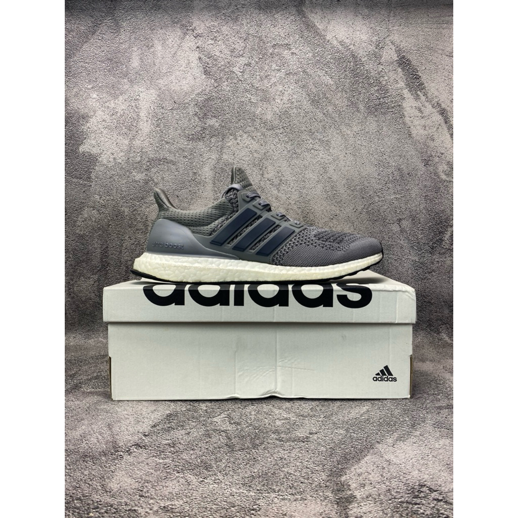 Sepatu Second Original Box  Adidas Ultraboost 1.0 Grey White  Size 43 1/3