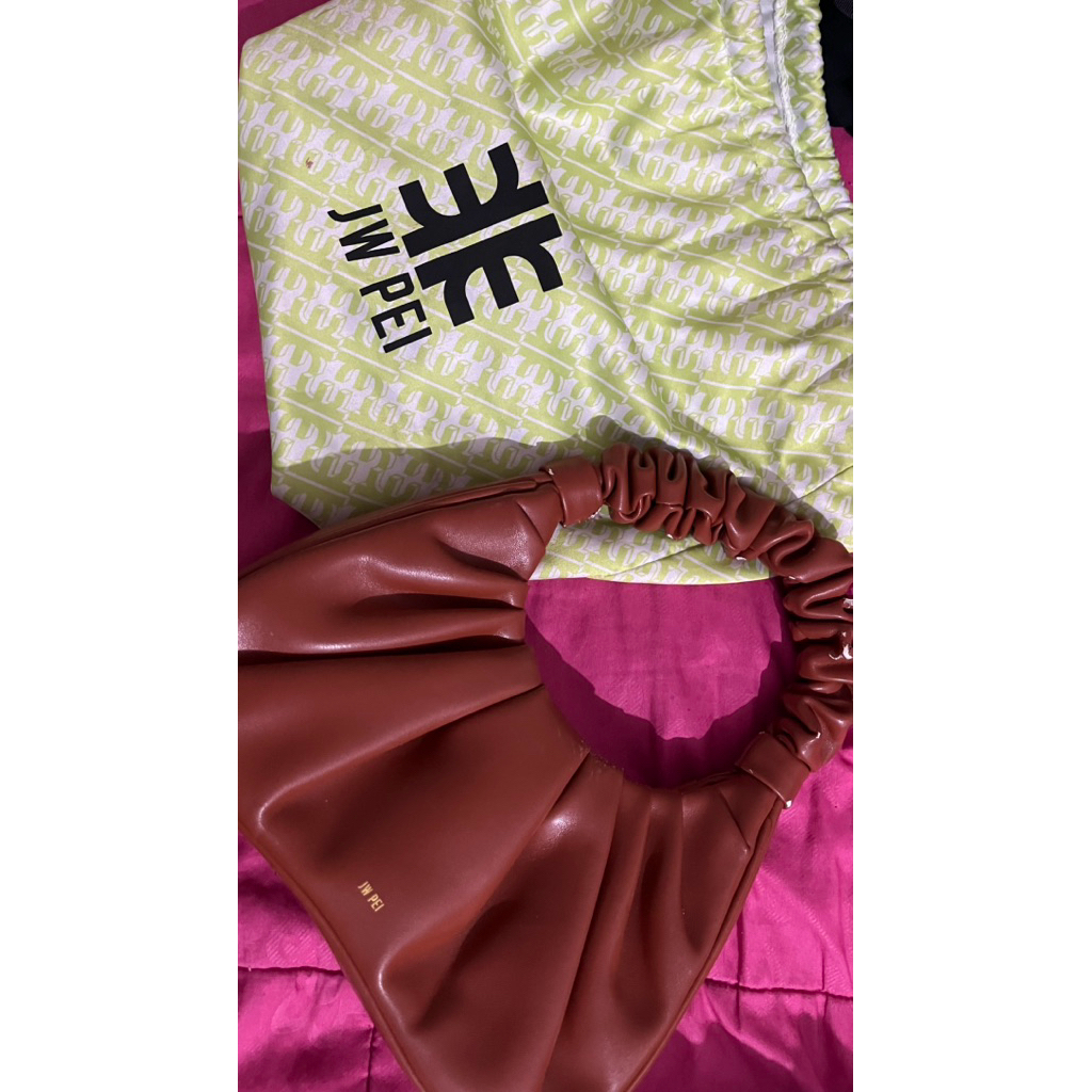 jw pei gabbi bag preloved defect