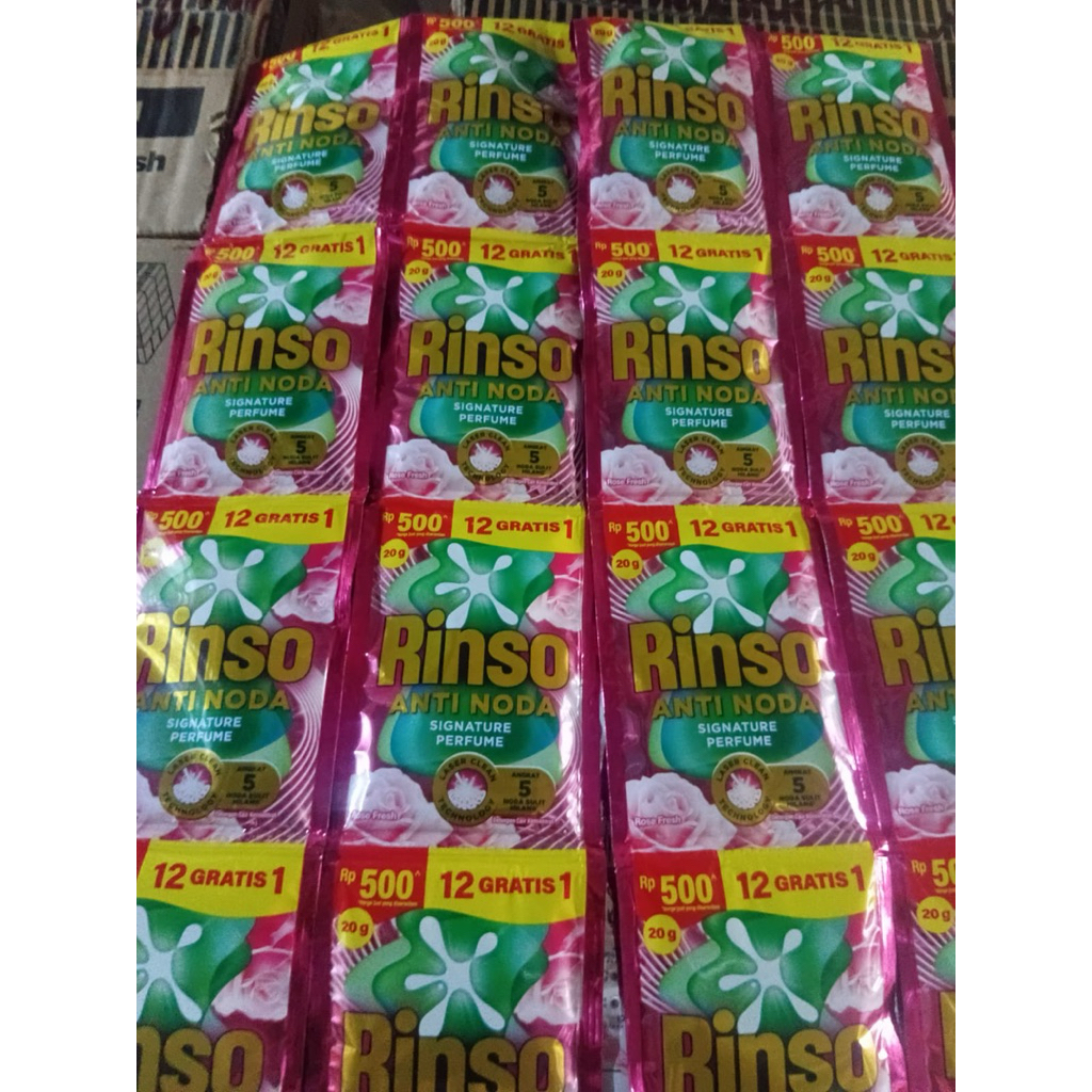 Rinso Cair Sachet - 1 Dus isi 104 Sachet, 20g