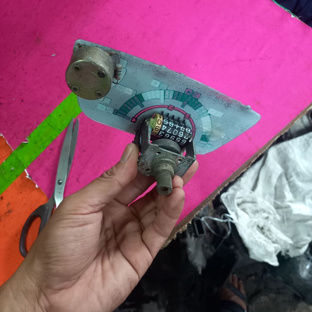 mesin speedometer kilometer Honda astrea grand, seconds original