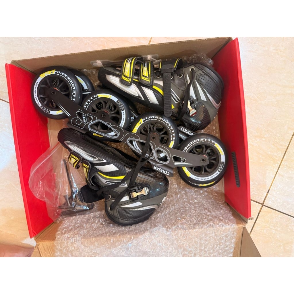 PRELOVE INLINE SKATE COUGAR CARBON & ARDIANZ RACING