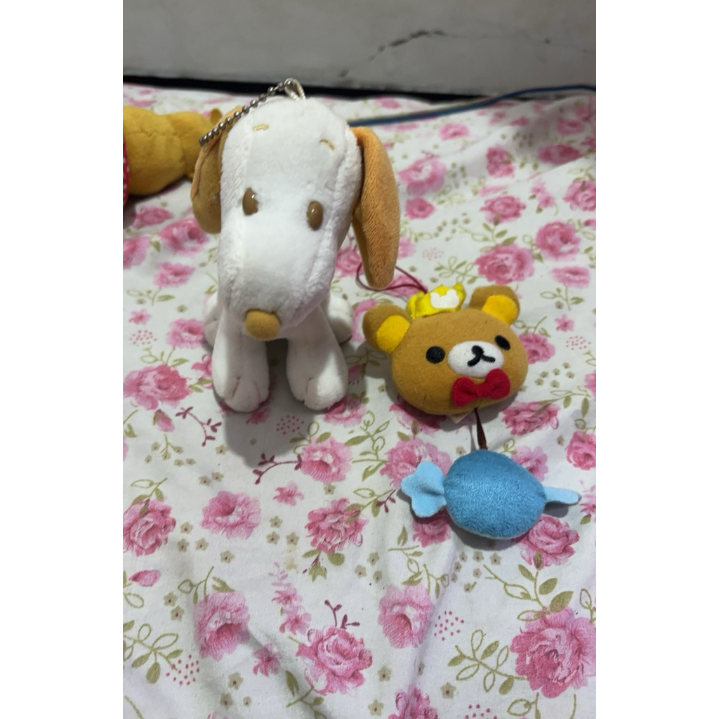 SNOOPY & RILAKUMA PLUSH KEYCHAIN