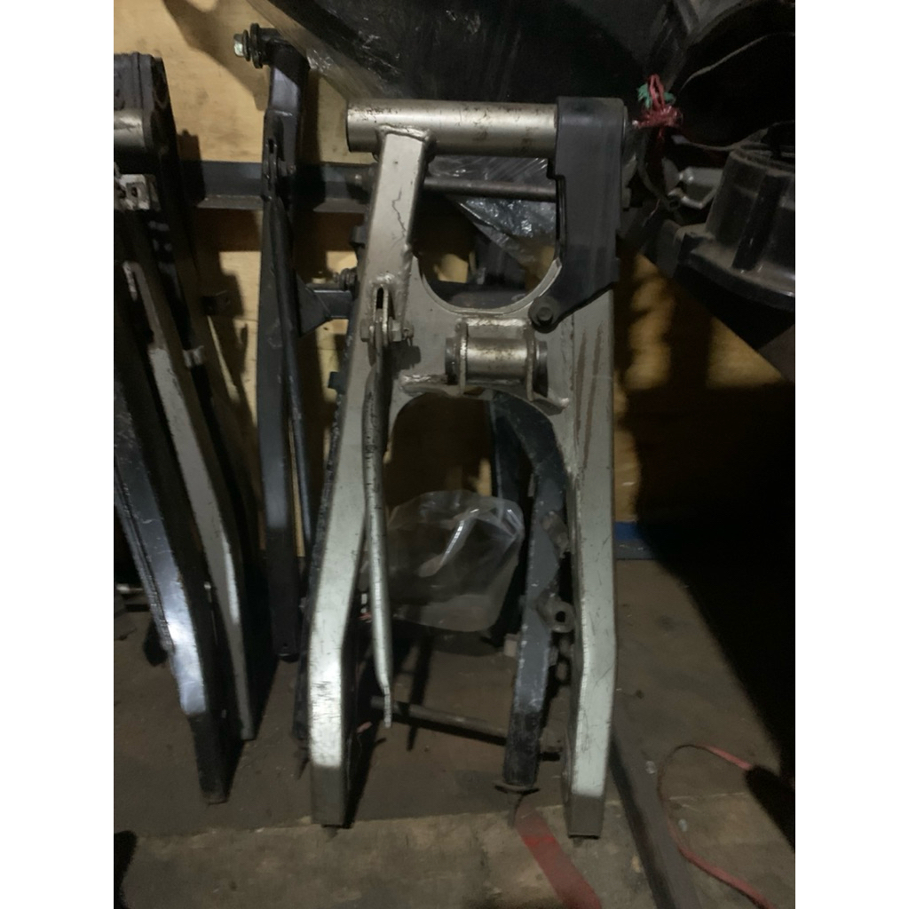 Swing arm ninja r ss - swing arem ninja ss r original