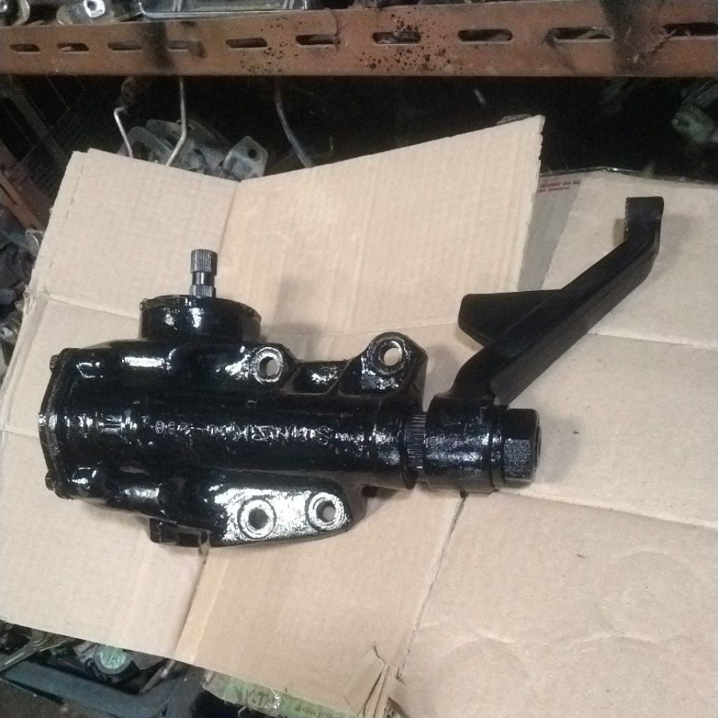 GEAR BOX STIR WORM STIR STER CHEVROLET LUV KBD COPOTAN ORIGINAL GARANSI
