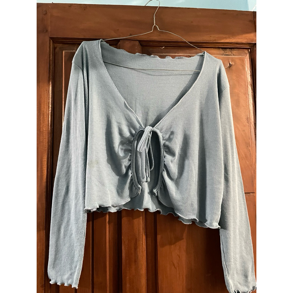 cardigan rajut biru