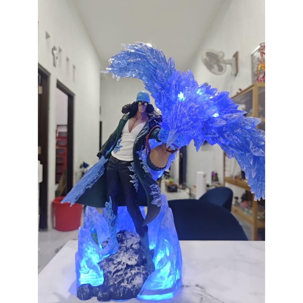 Action Figure One Piece Kuzan