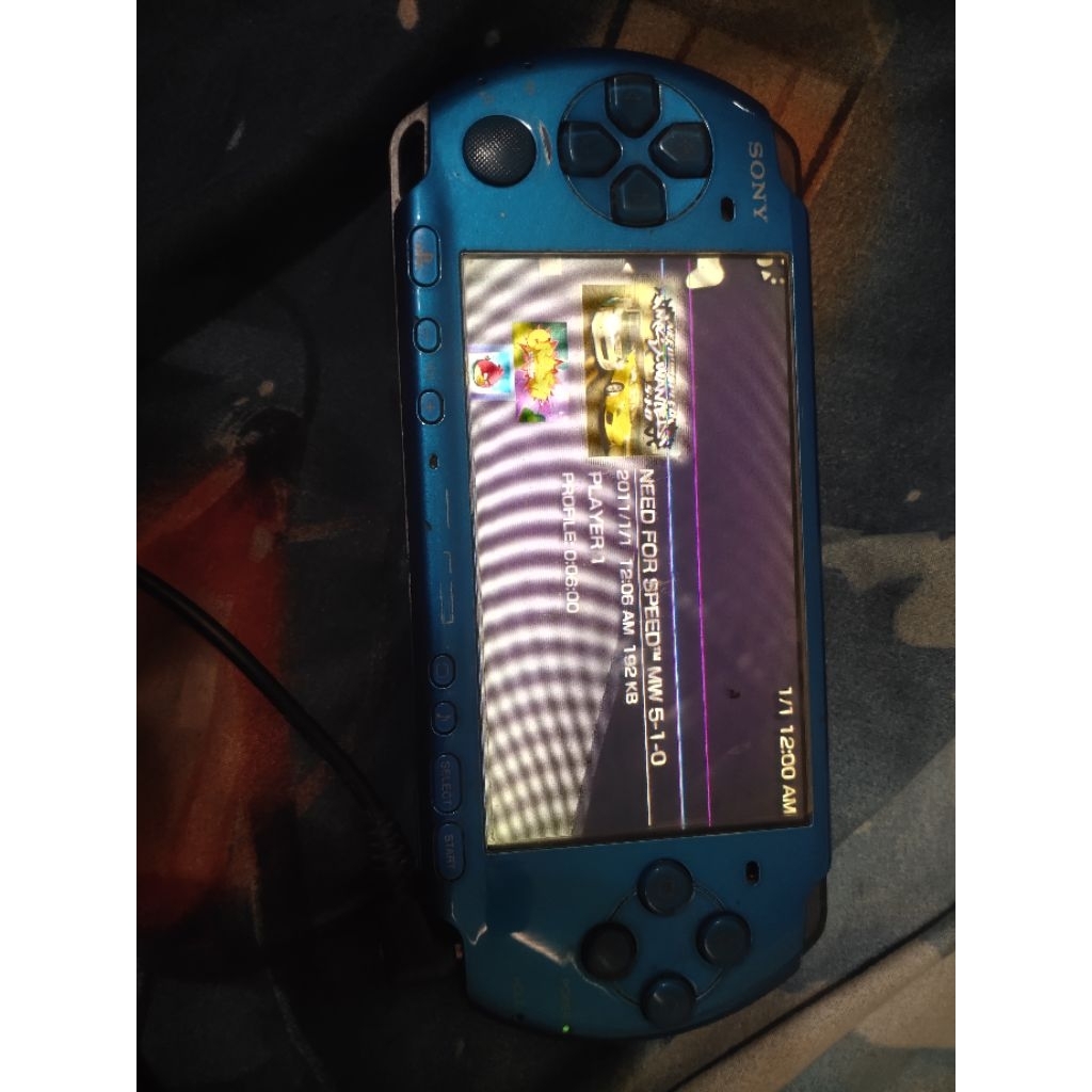 PSP seri 3000 minus dikit