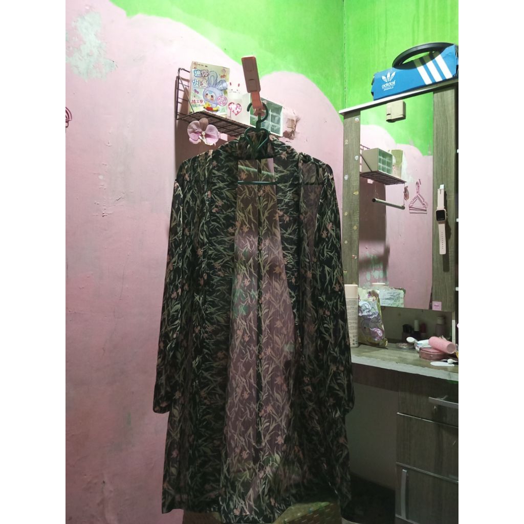 Preloved cayy /// outer kondangan hitam