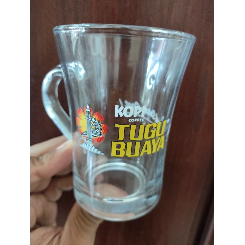 Gelas cantik tugu buaya gratis pembelian 350gram kopi tugu buaya