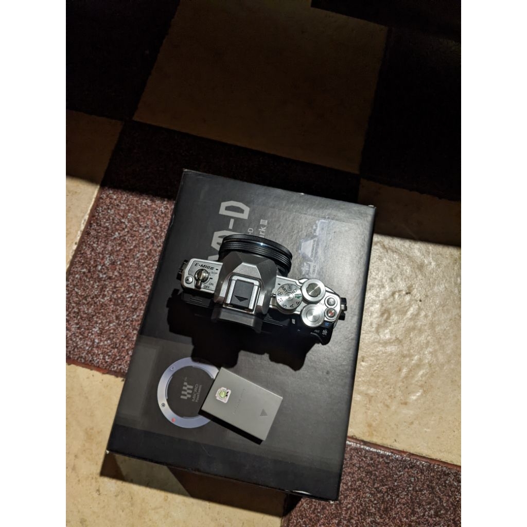 Olympus OM-D E-M10 Mark III