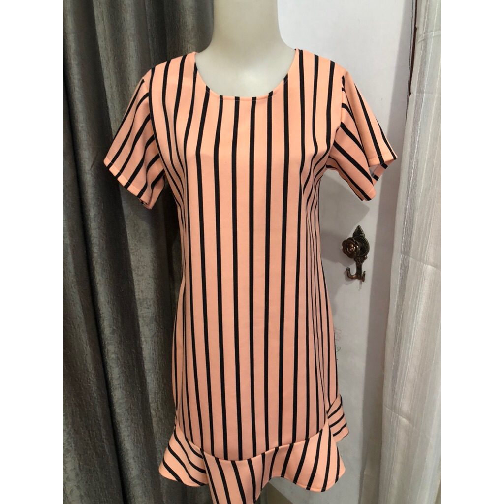 Tunik wanita pemakaian pribadi/Atasan wanita pemakaian pribadi