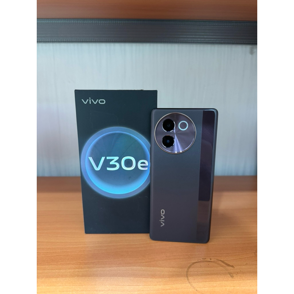 hp vivo v30e ram 8/128 second mulus lengkap fullset garansi resmi
