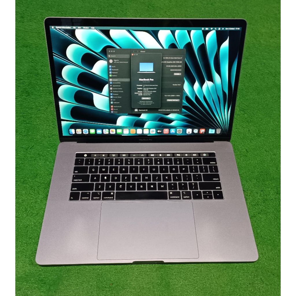 Apple MacBook Pro 2018 15inch i7 16/256 Grey Touchbar Dual VGA Murah