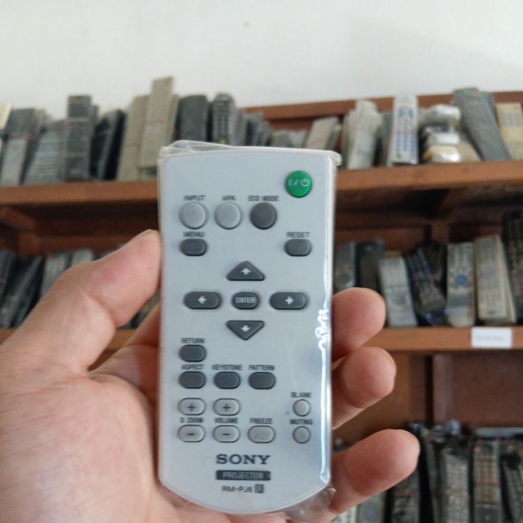 Remot proyektor sony