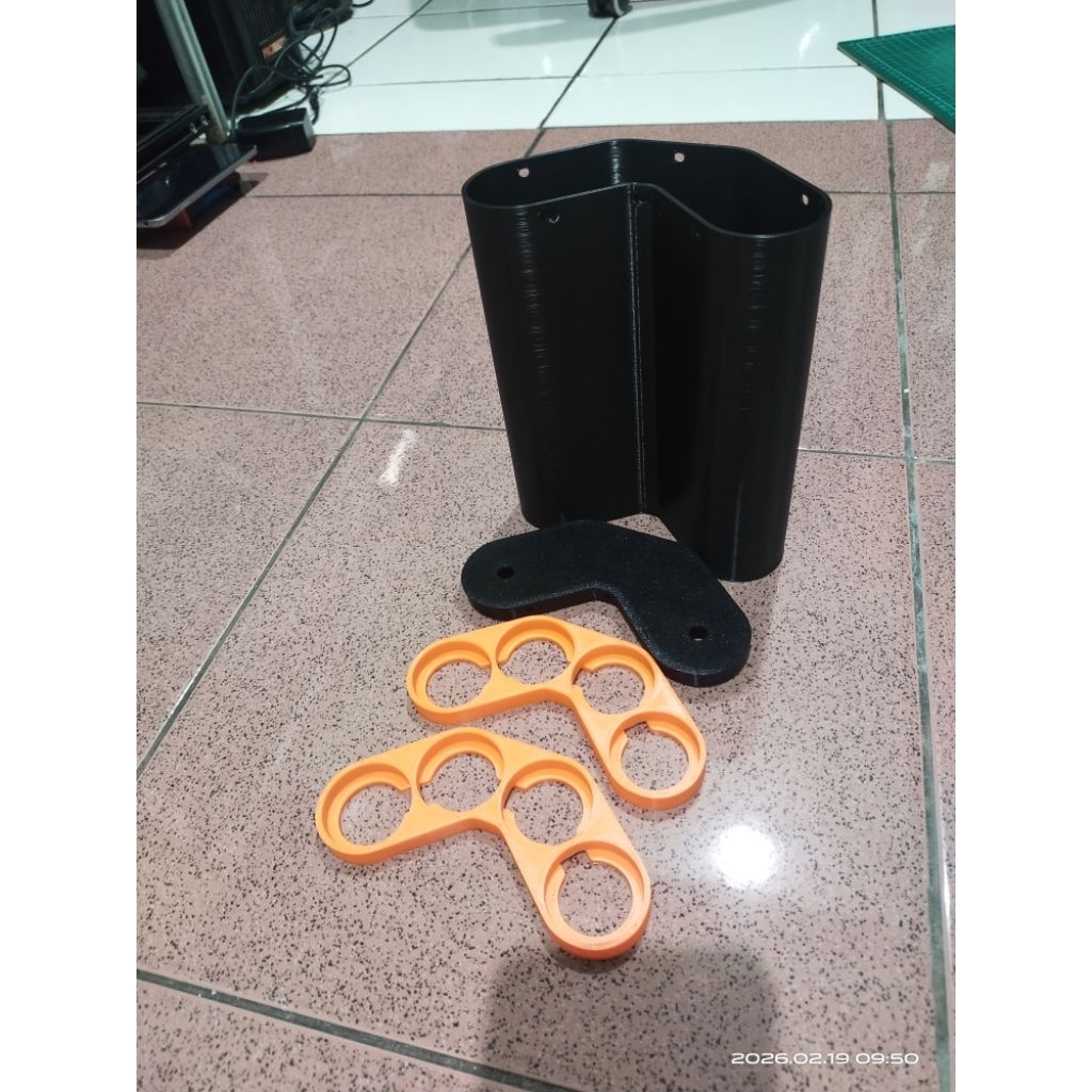 DIY Battery Pack - BOX Holder Lithium Battery 4S 1P Lifepo4 33140 - V SHAPE