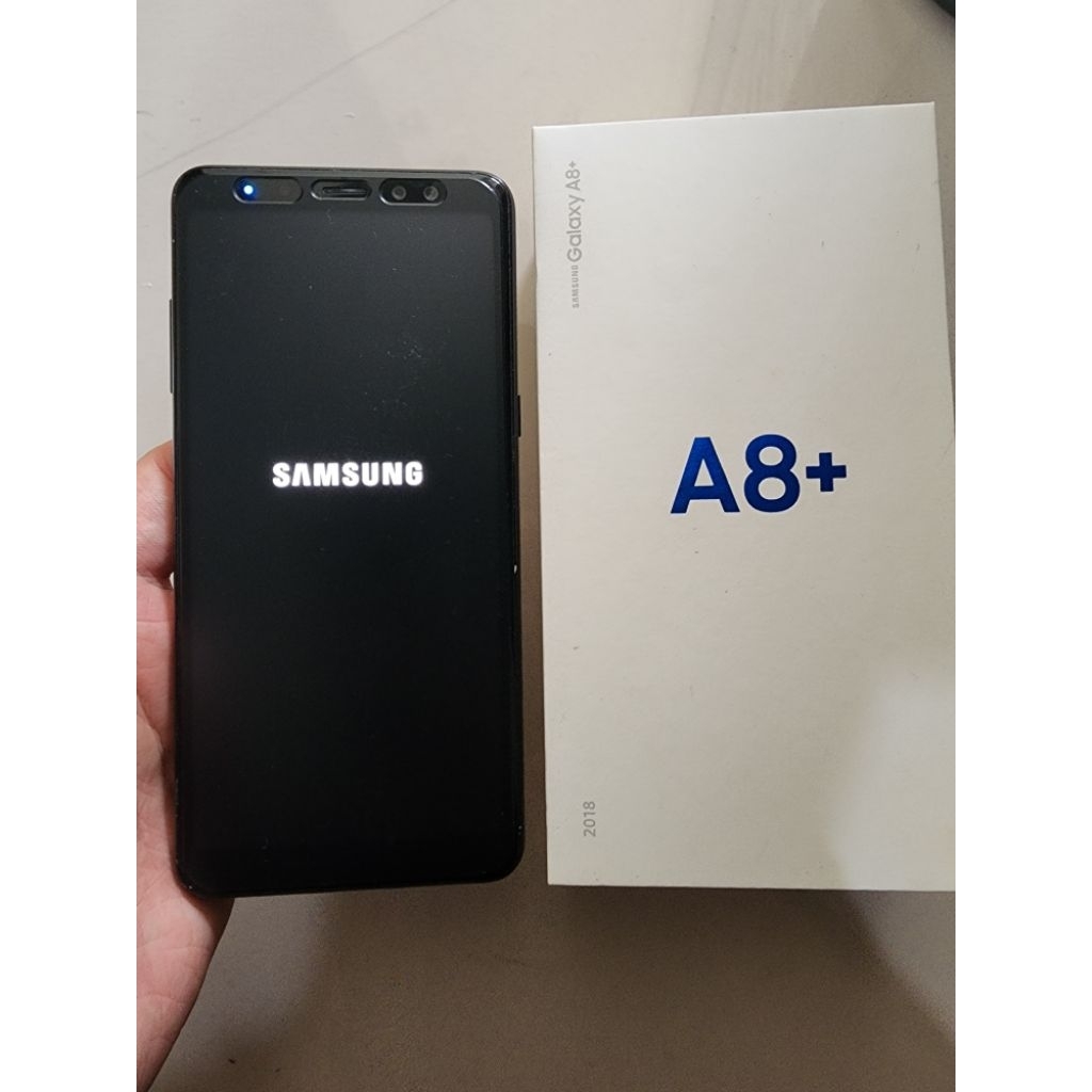 Handphone Samsung A8+ Original Bekas Preloved Full Fungsi