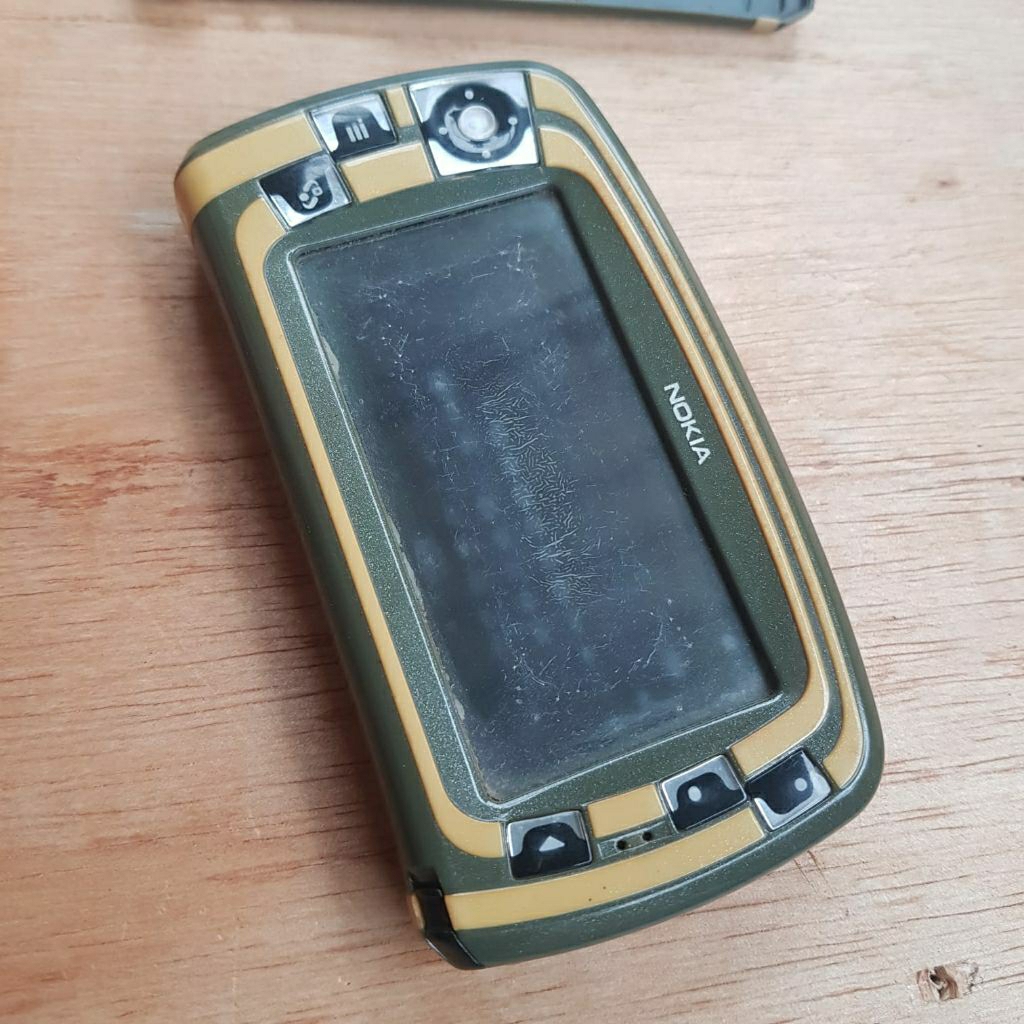 hp rusak bahan nokia 7710