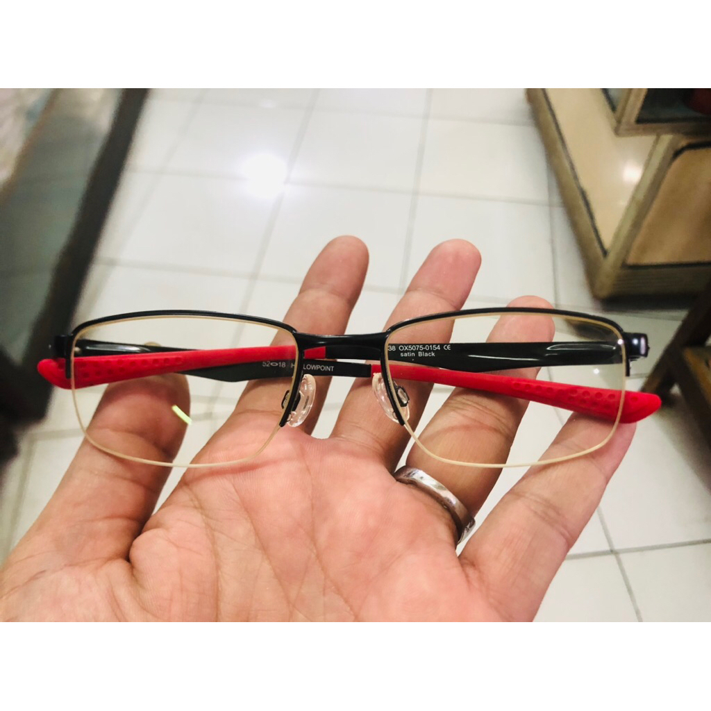 frame.kacamata.okley