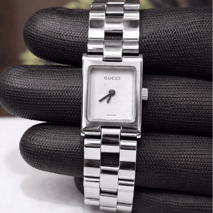 GUCCI 2305L VINTAGE WOMEN WATCH SECOND