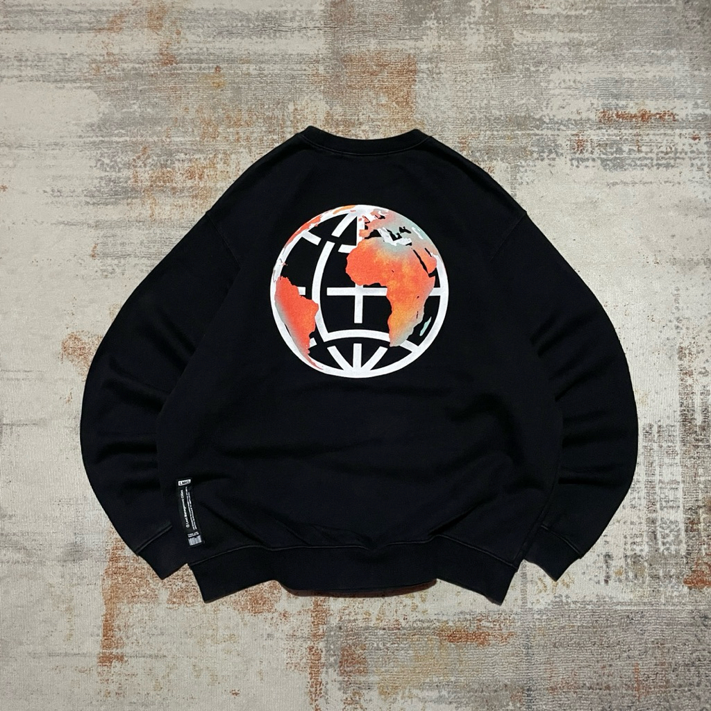 LMC Lost Mangement Cities Globe Crewneck