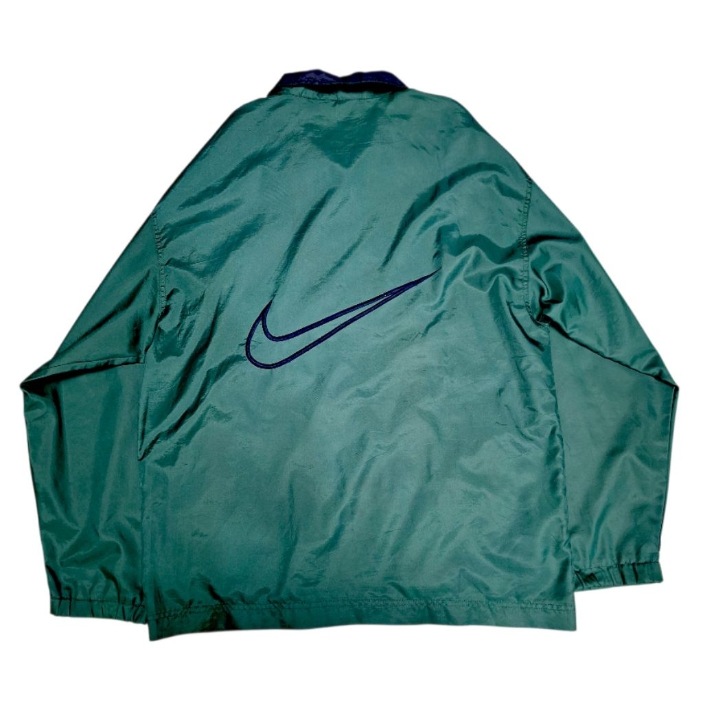 Vintage Nike big swoosh jacket