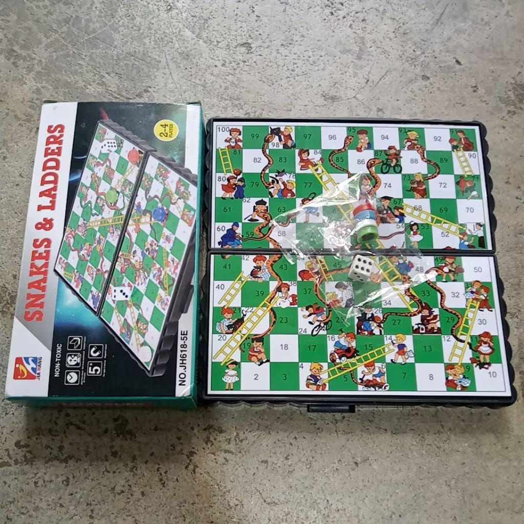Permainan ular tangga magnet