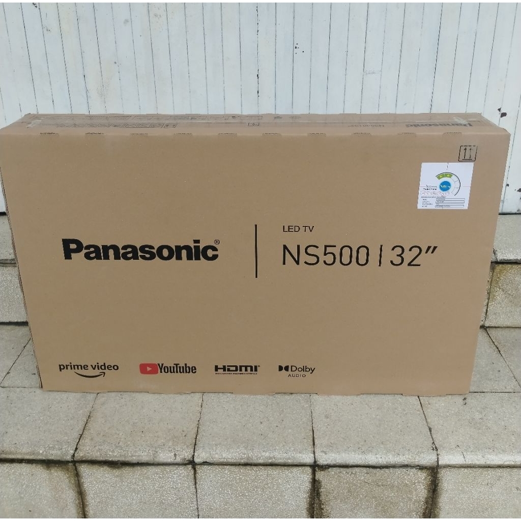 Tv panasonic NS 500 32" baru