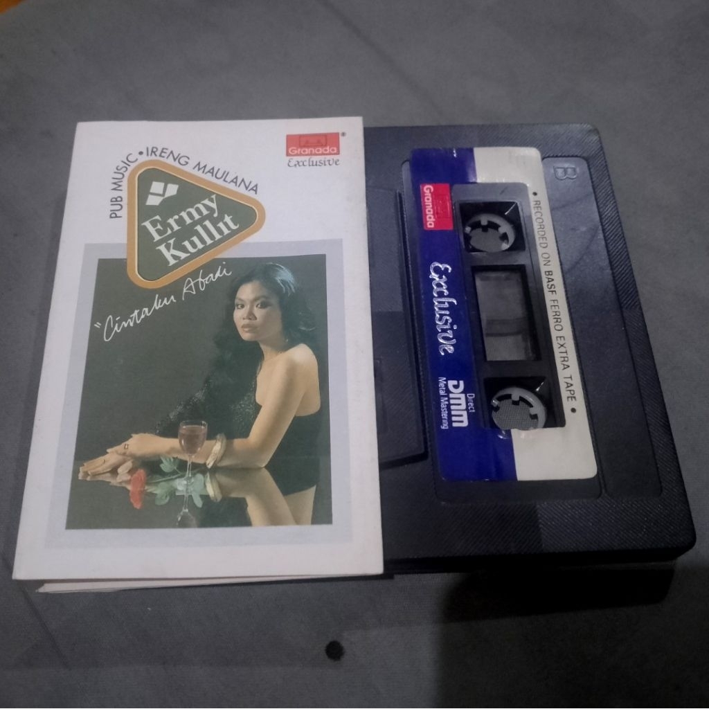 kaset pita:Ermy Kulit-Cintaku Abadi