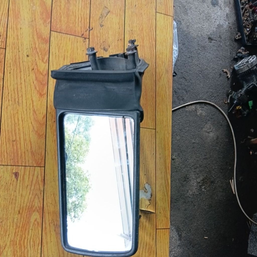 spion kiri ori charade 84 sampai 87