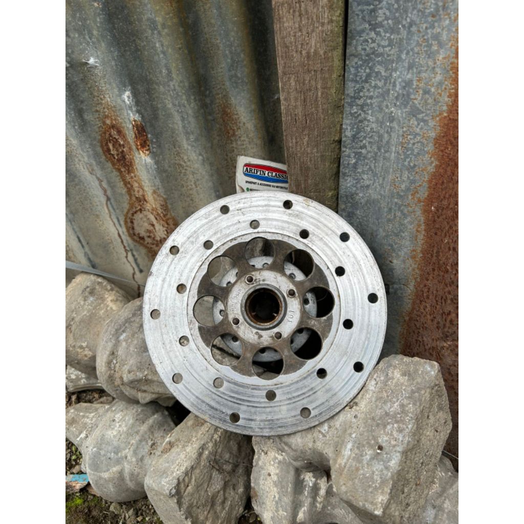 Tromol depan set piringan cakram honda cb125s cg125 original