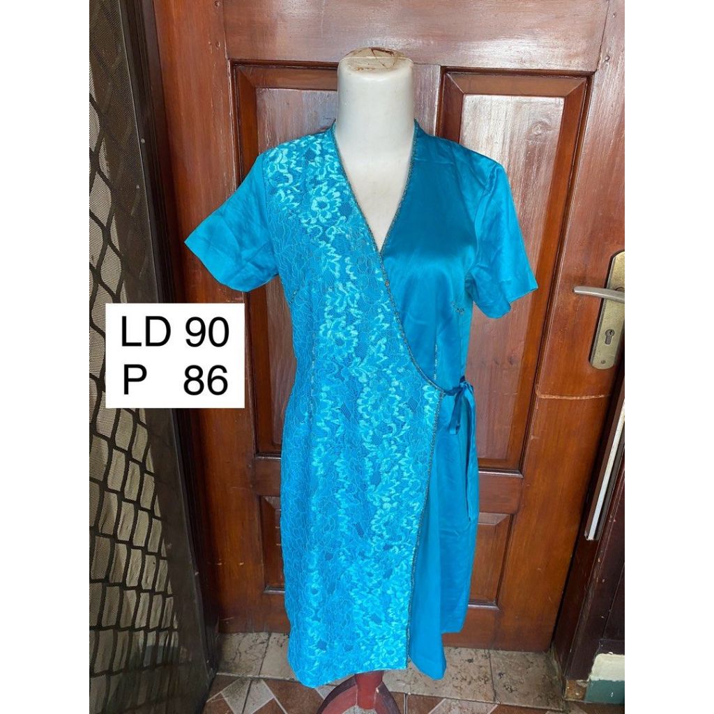 Midi Dress Wanita Model Kimono V Neck Satin Brukat Lace Kondangan Dress Mewah
