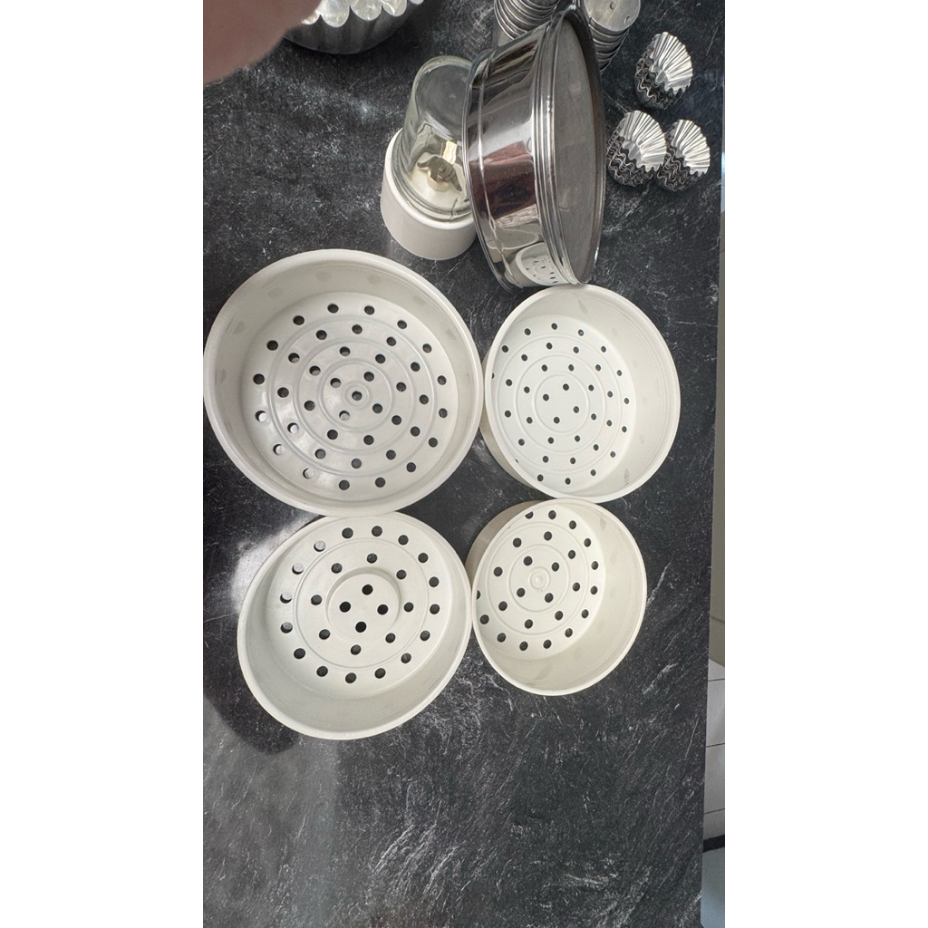 PRELOVED BEKAS KUKUSAN STEAMER TRAY POT MAGIC COM 12 CM, 22CM