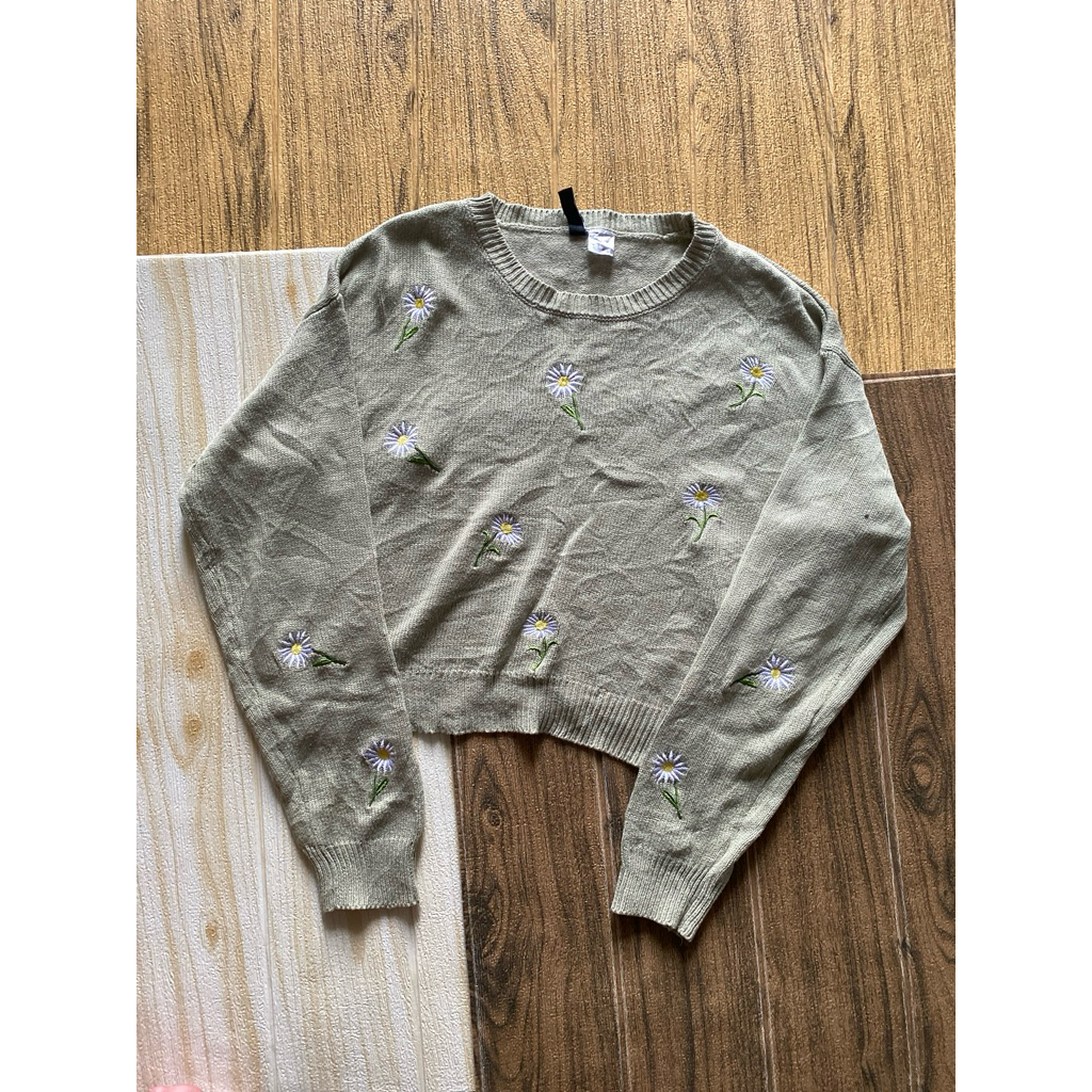sweater cardi cardigan rajut katun bordir bunga daisy cewek perempuan hijau sage branded HnM size S