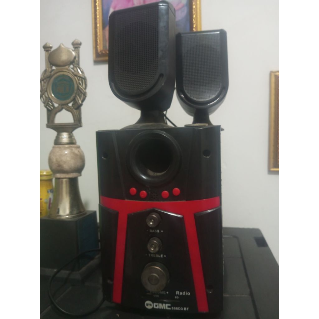 Speaker bluetooth GMC