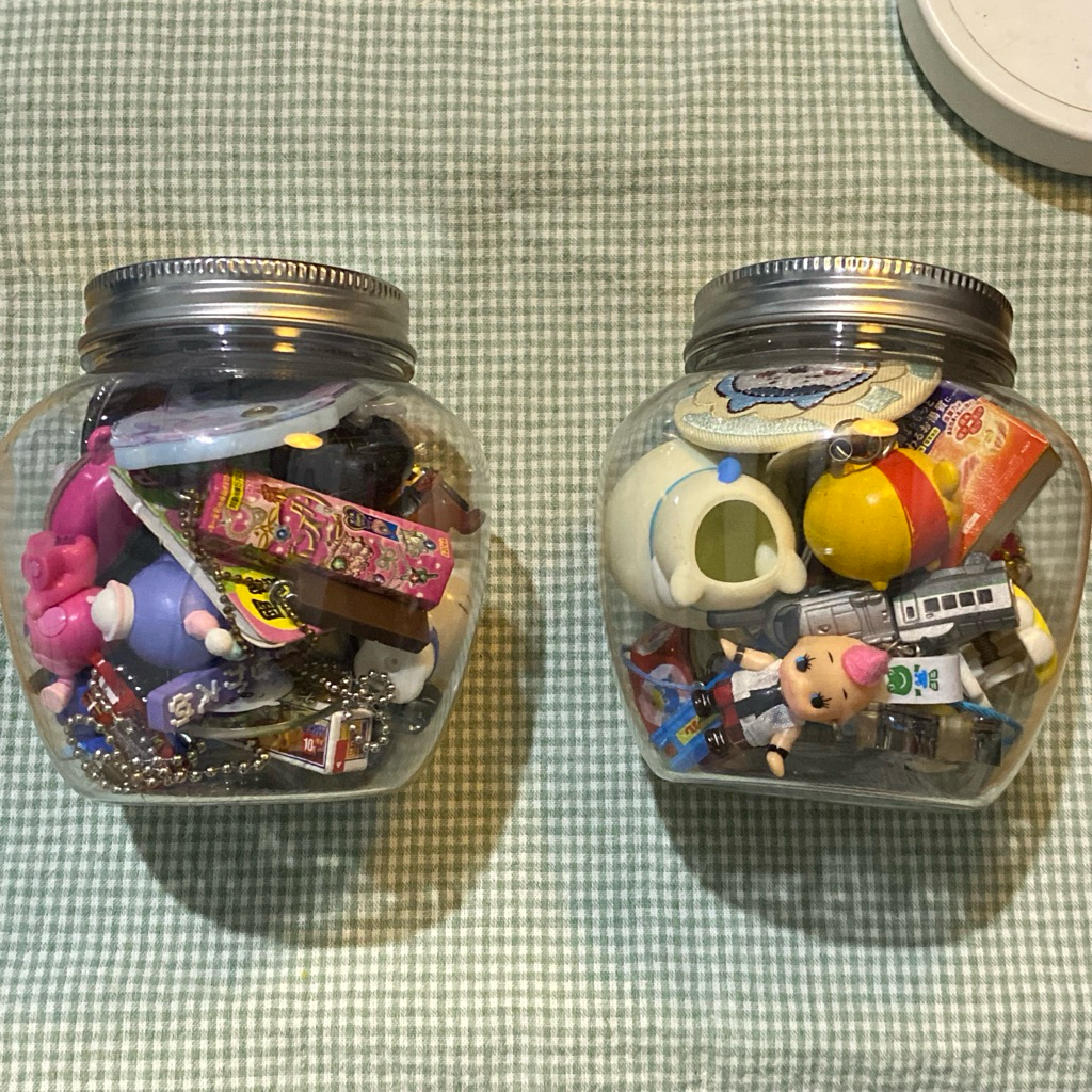 [TIDAK BISA PILIH SET/DAPAT SESUAI GAMBAR] MYSTERY JAR TRINKETS kewpie squishy keychain food yell an